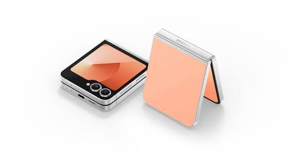 Samsung Galaxy Z Flip6 512GB (UK Edition) - Image 3