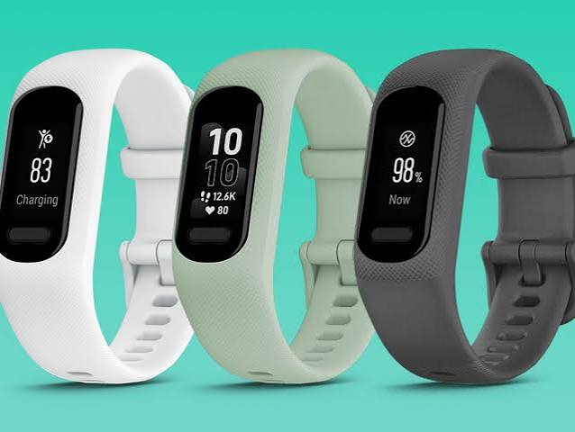 Garmin vívosmart® 5 Fitness Tracker - Image 2