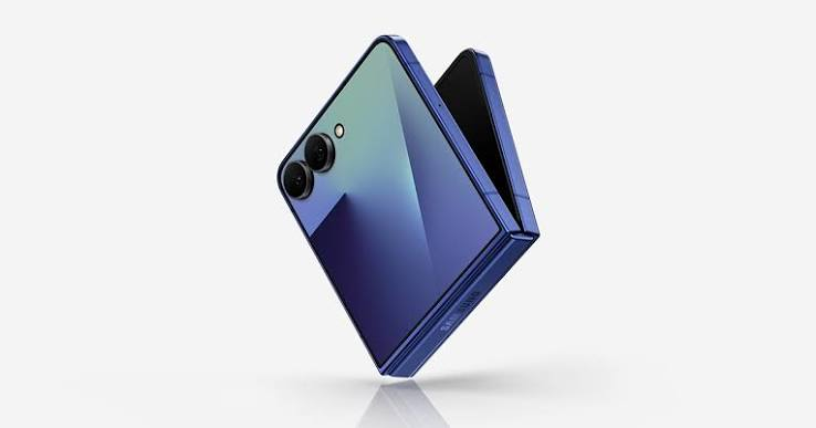 Samsung Galaxy Z Flip 7 256GB - Image 2
